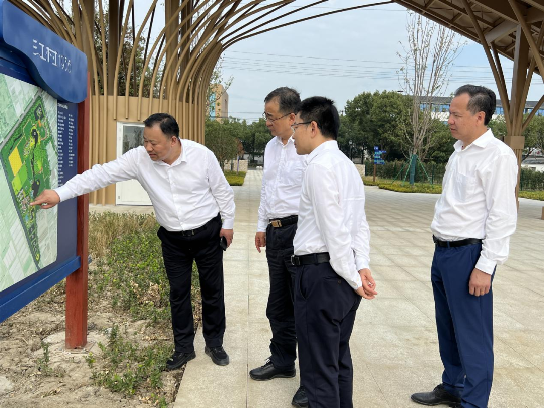山水丝绸 - 织就农文旅发展锦绣华章!市委副书记、政法委书记黄爱军调研江村1936•山水桑田-苏州市山水丝绸有限公司