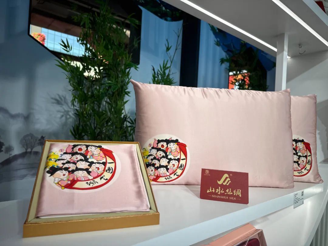 山水丝绸网站图片
